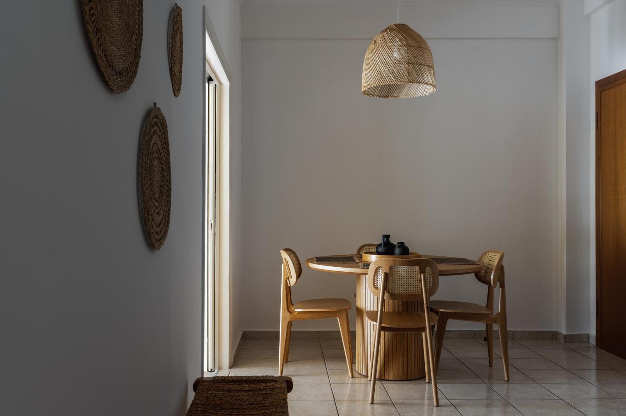 Athens' Gem: Fun, Sun & Your Koukaki Run! Εξωτερικό φωτογραφία